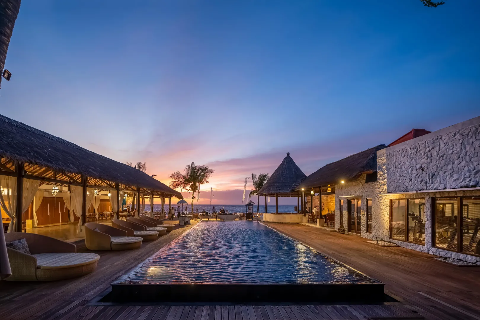 Discover Nusa Lembongan: Your Dream Stay at Lembongan Beach Club & Resort