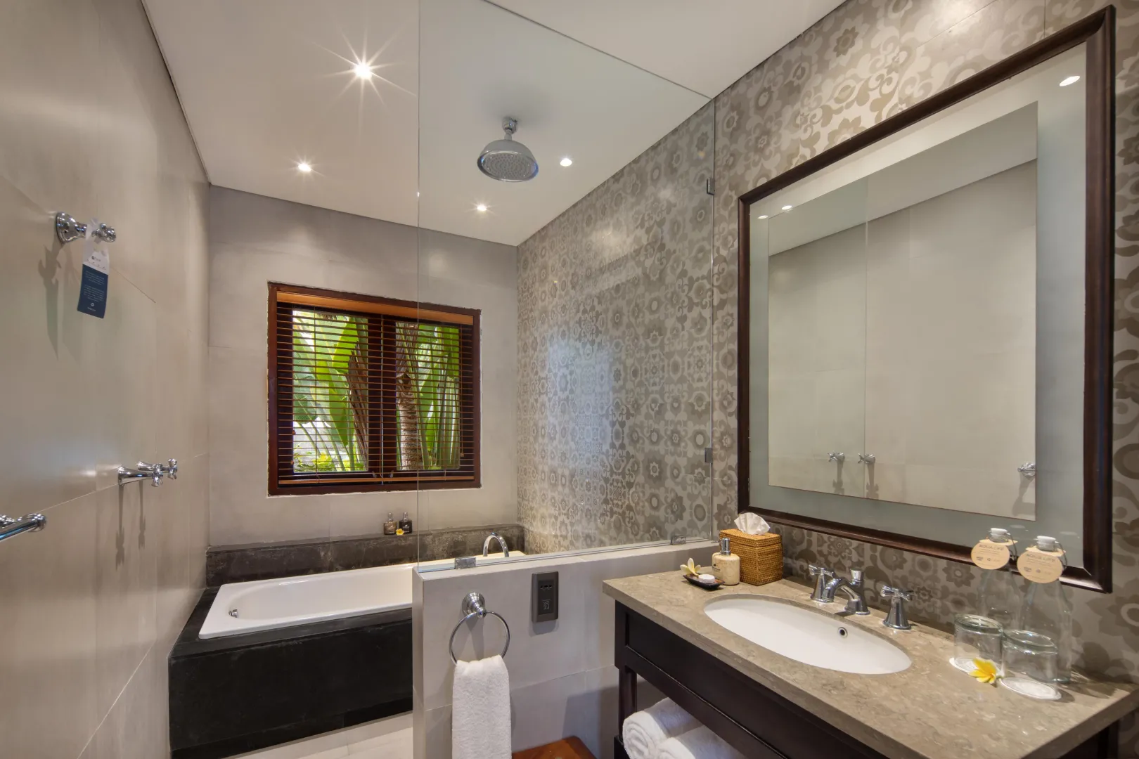 One Bedroom Grand Premier Private Pool Villa with Boat Return Transfer and Shuttle Denpasar - Sanur - Denpasar's images