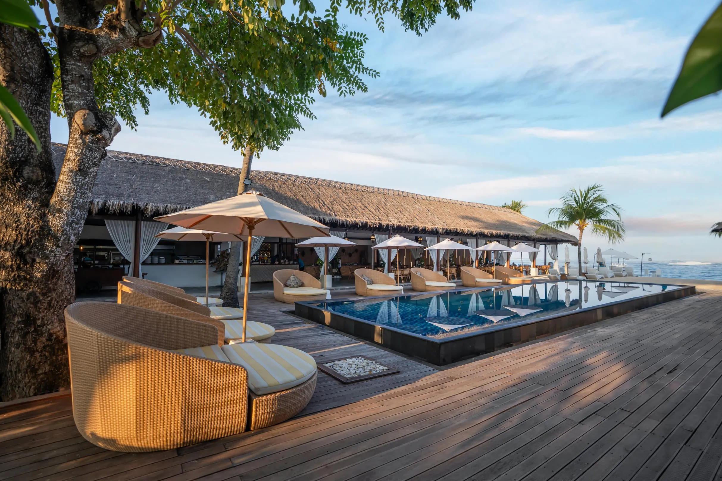 INFINITY POOL images