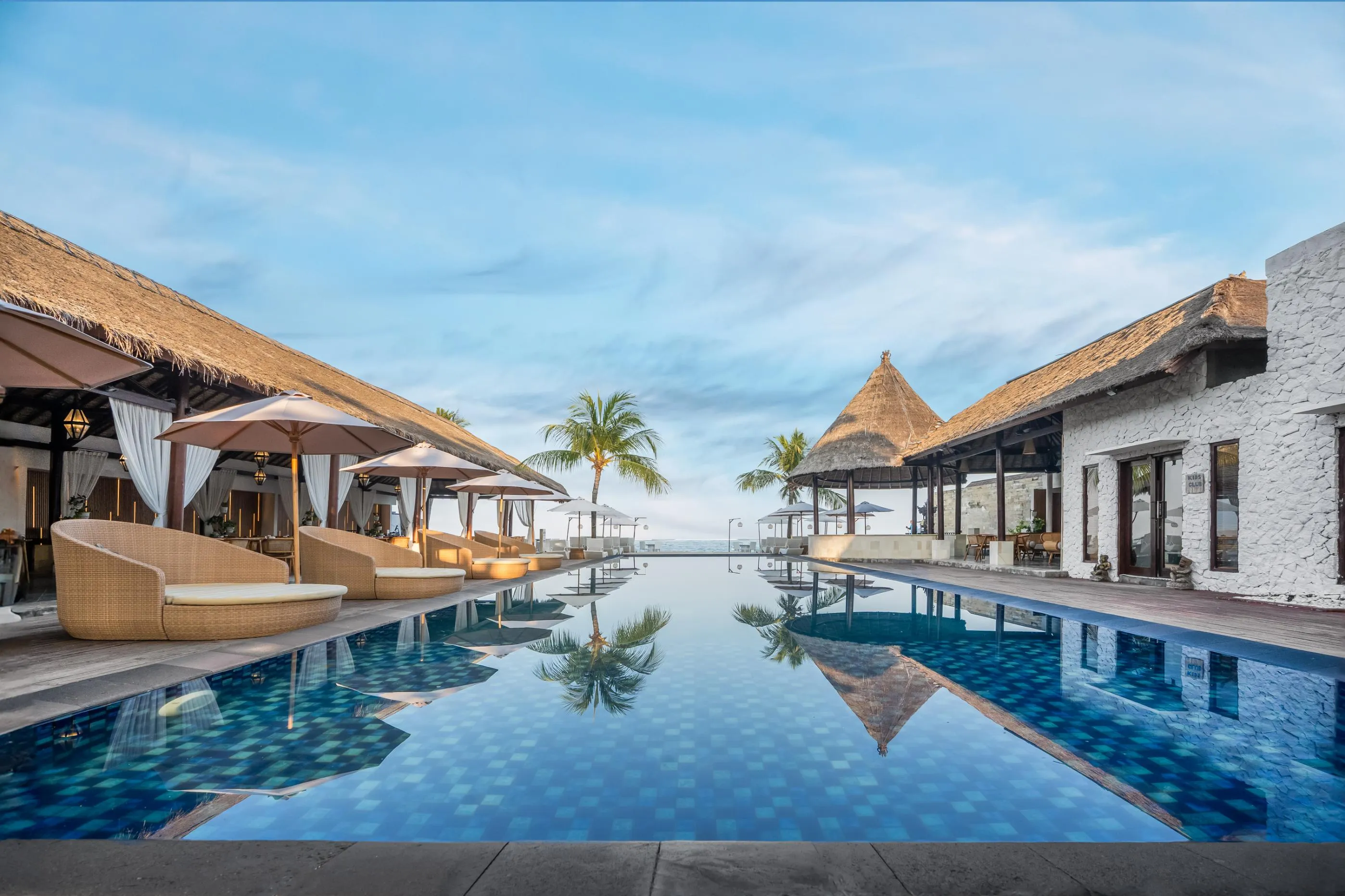 INFINITY POOL at Lembongan Beach Club & Resort