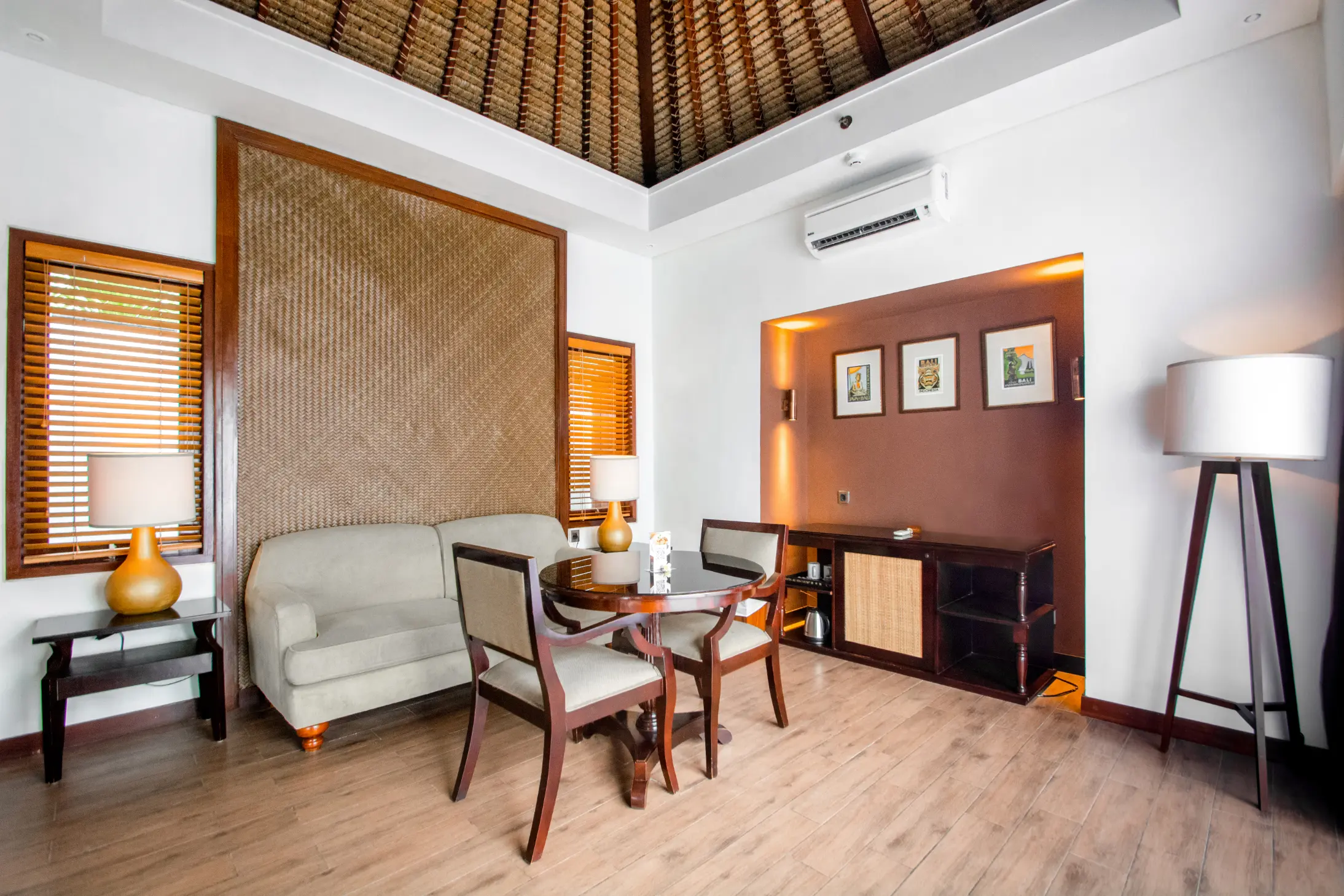 One Bedroom Grand Royal Pool Villa with Boat Return Transfer and Shuttle Denpasar - Sanur - Denpasar's images