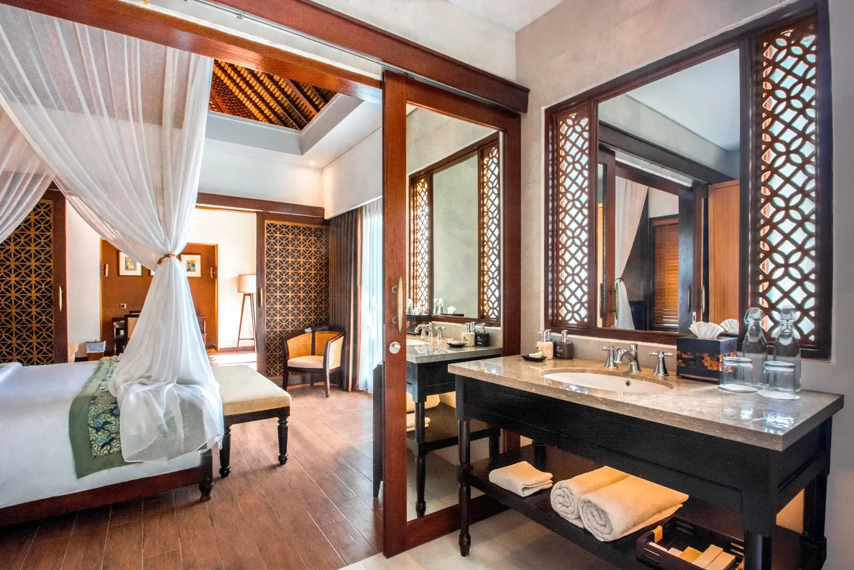 One Bedroom Grand Royal Pool Villa with Boat Return Transfer and Shuttle Denpasar - Sanur - Denpasar's images