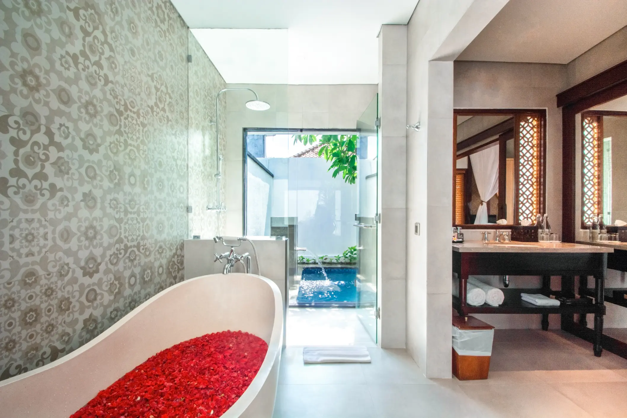 One Bedroom Grand Royal Pool Villa with Boat Return Transfer and Shuttle Denpasar - Sanur - Denpasar's images