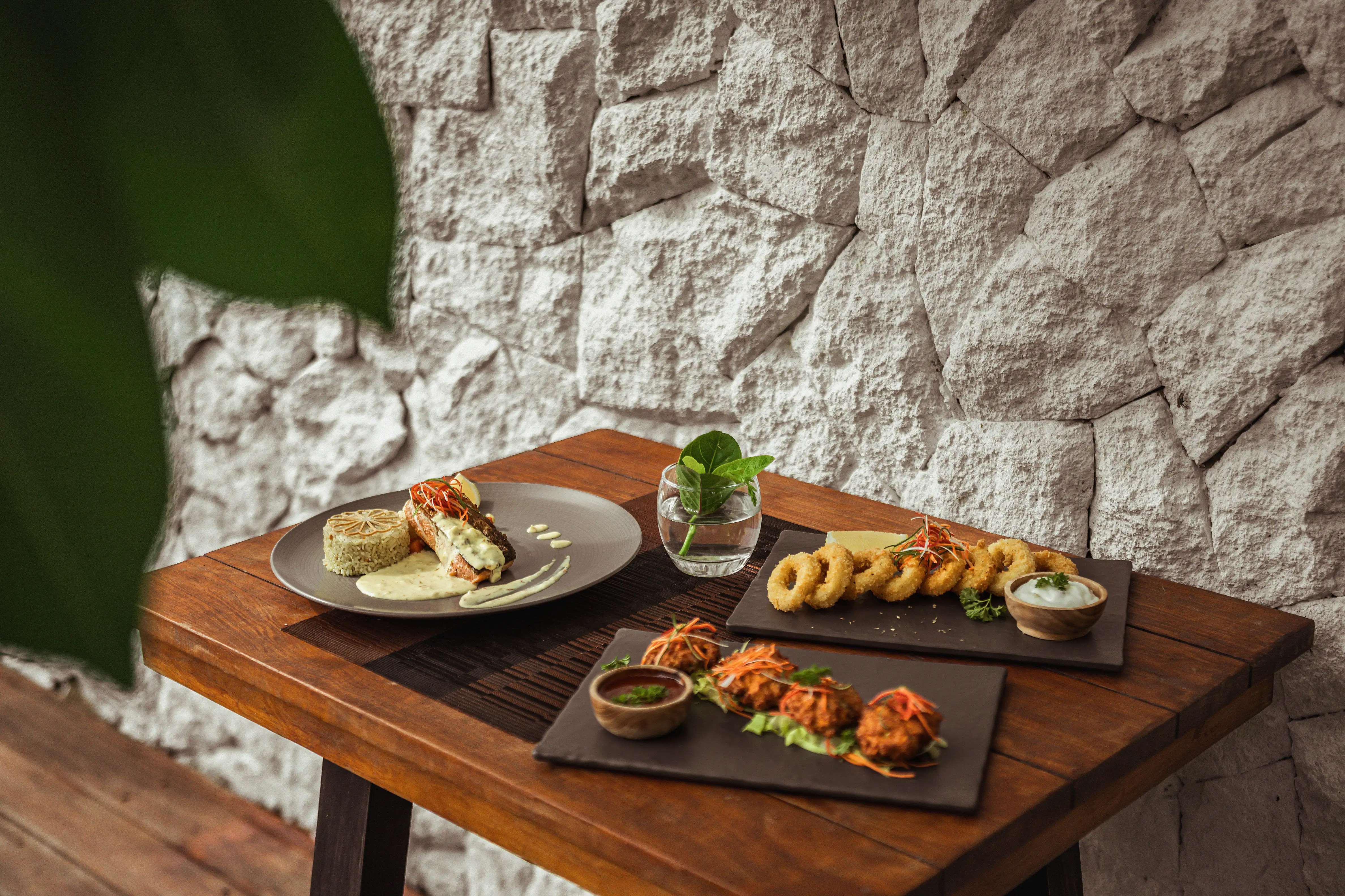 Tastes of the Island: Dining with a View at Sea, Sky Lembongan