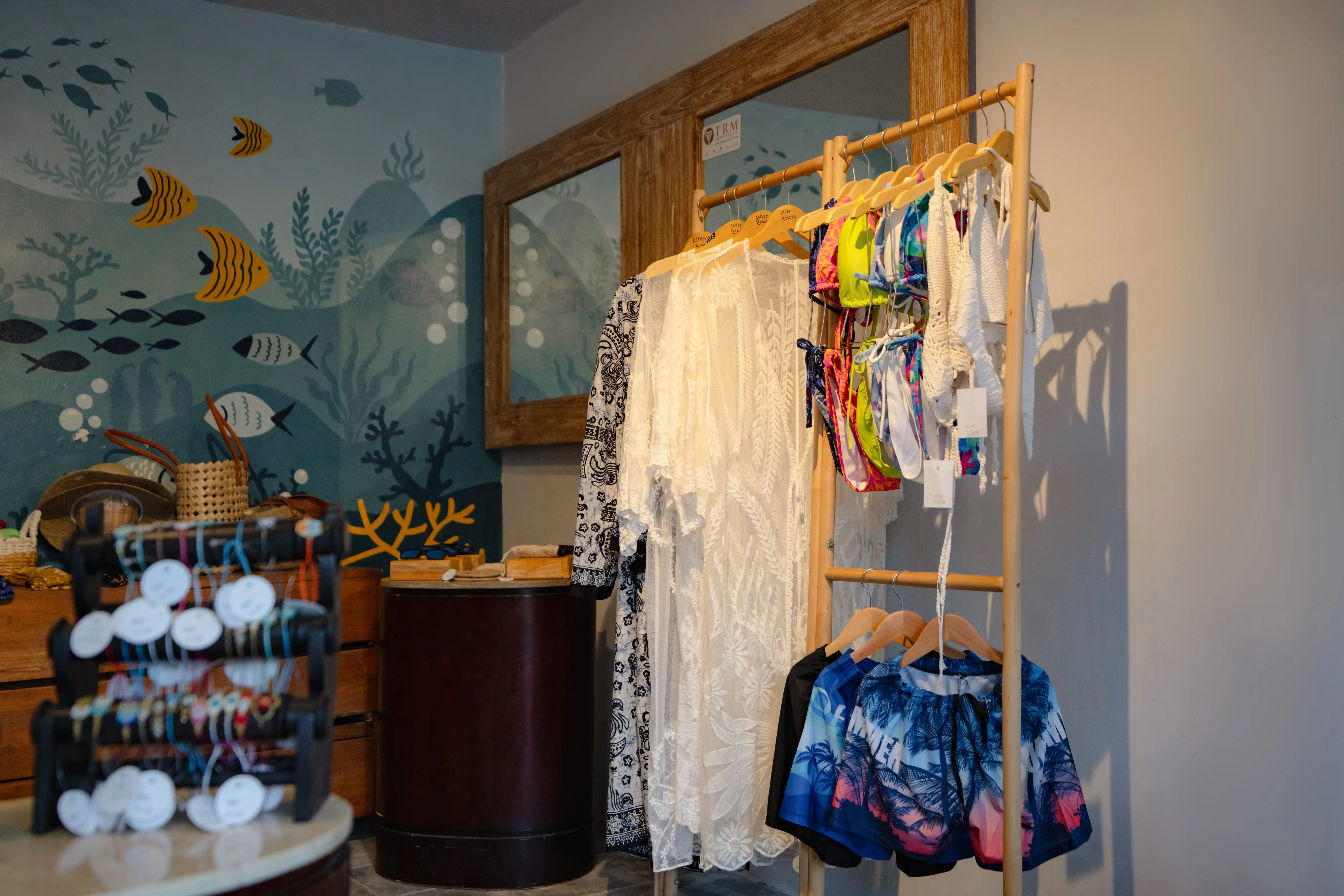 GALLERY SHOP images